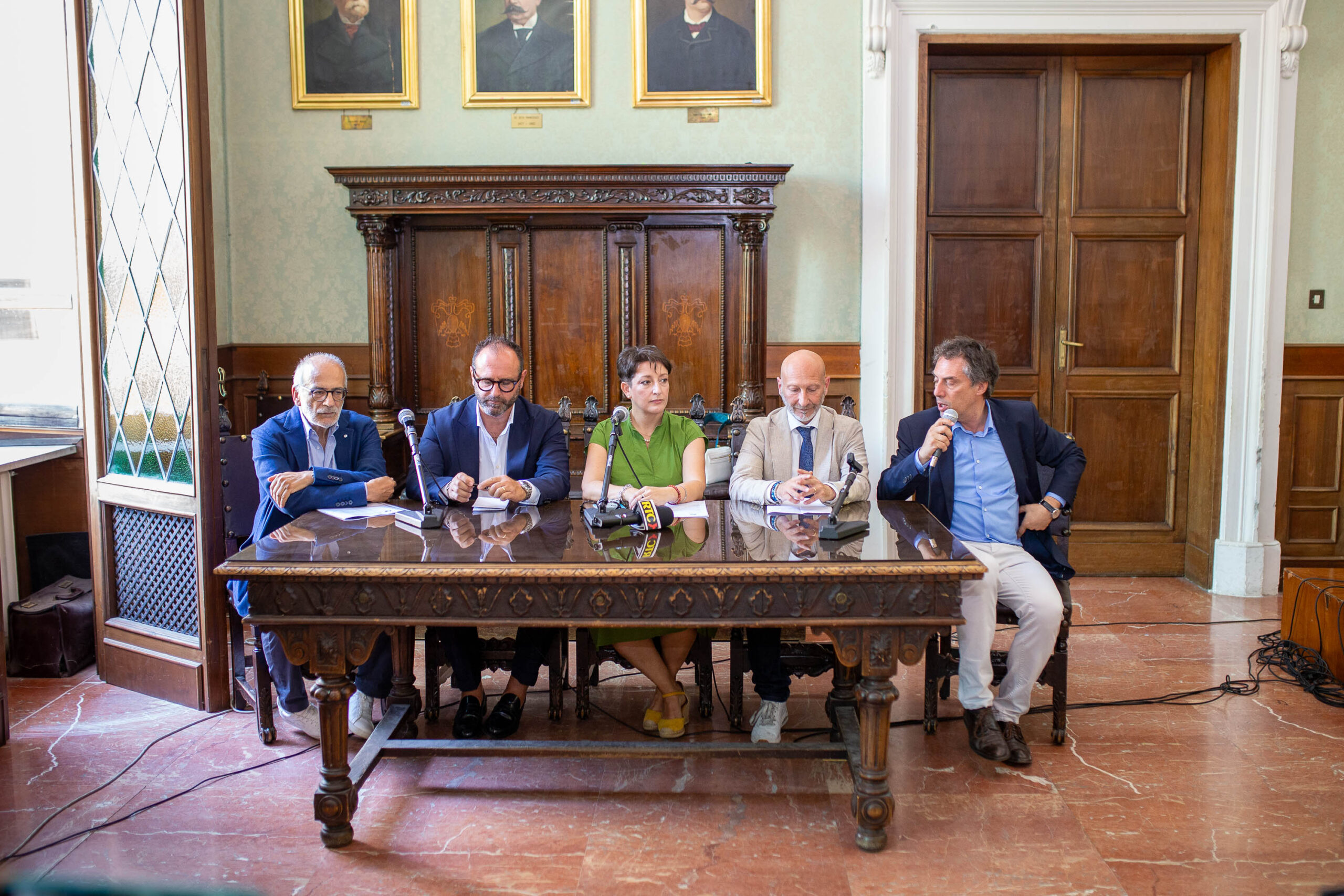 tavolo_largo